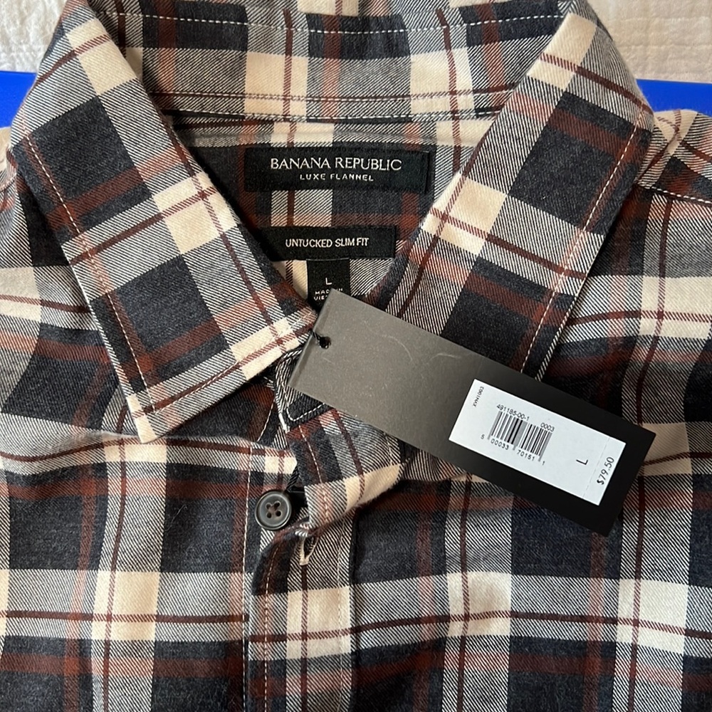Brand new shirt button down. Perfect condition